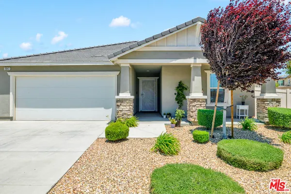 3643 Garnet Ln