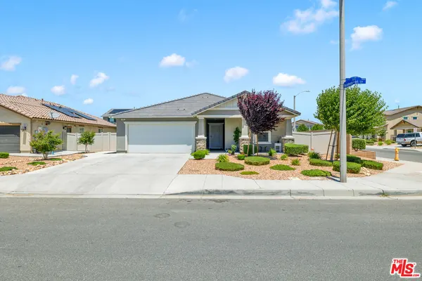 3643 Garnet Ln photo 3